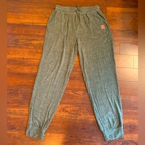 Uniqlo men’s lounge pants